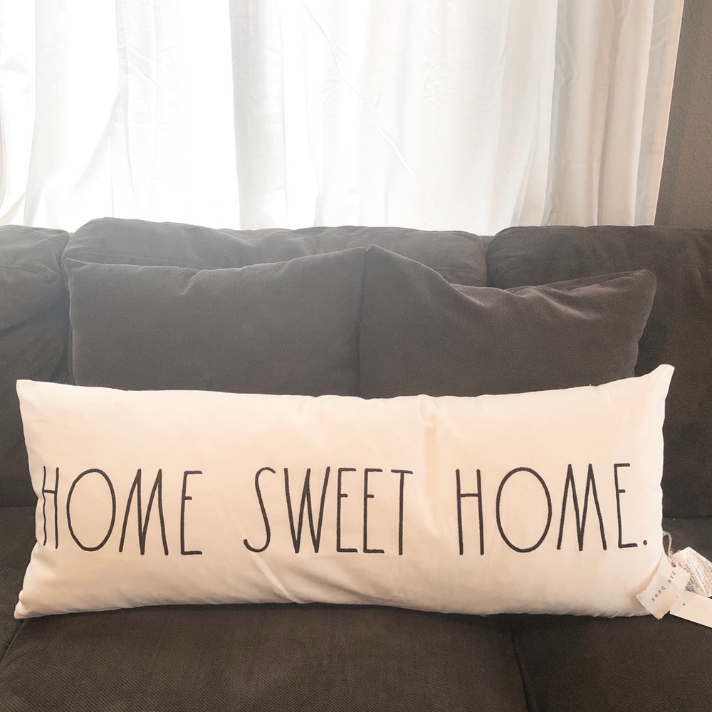Rae Dunn HOME SWEET HOME Pillow